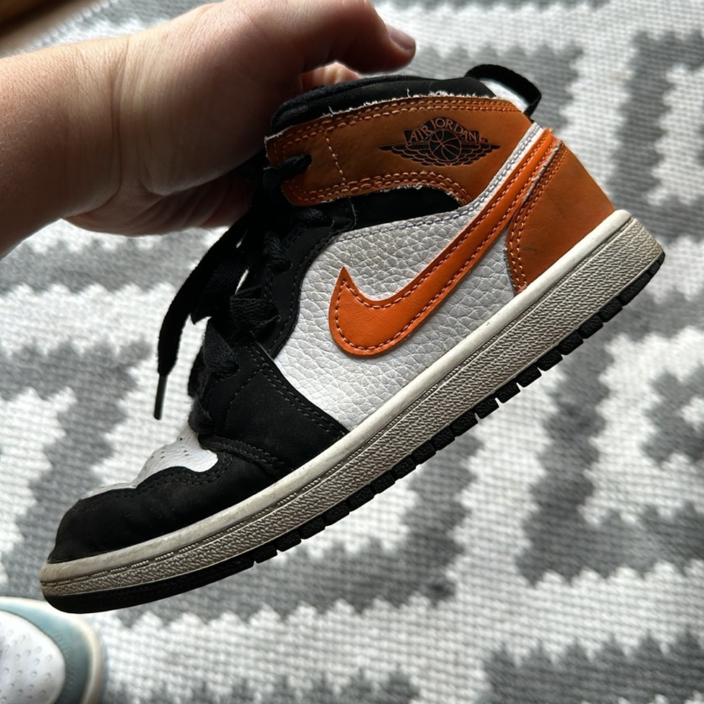 Boys Nike Air Jordans Sneakers